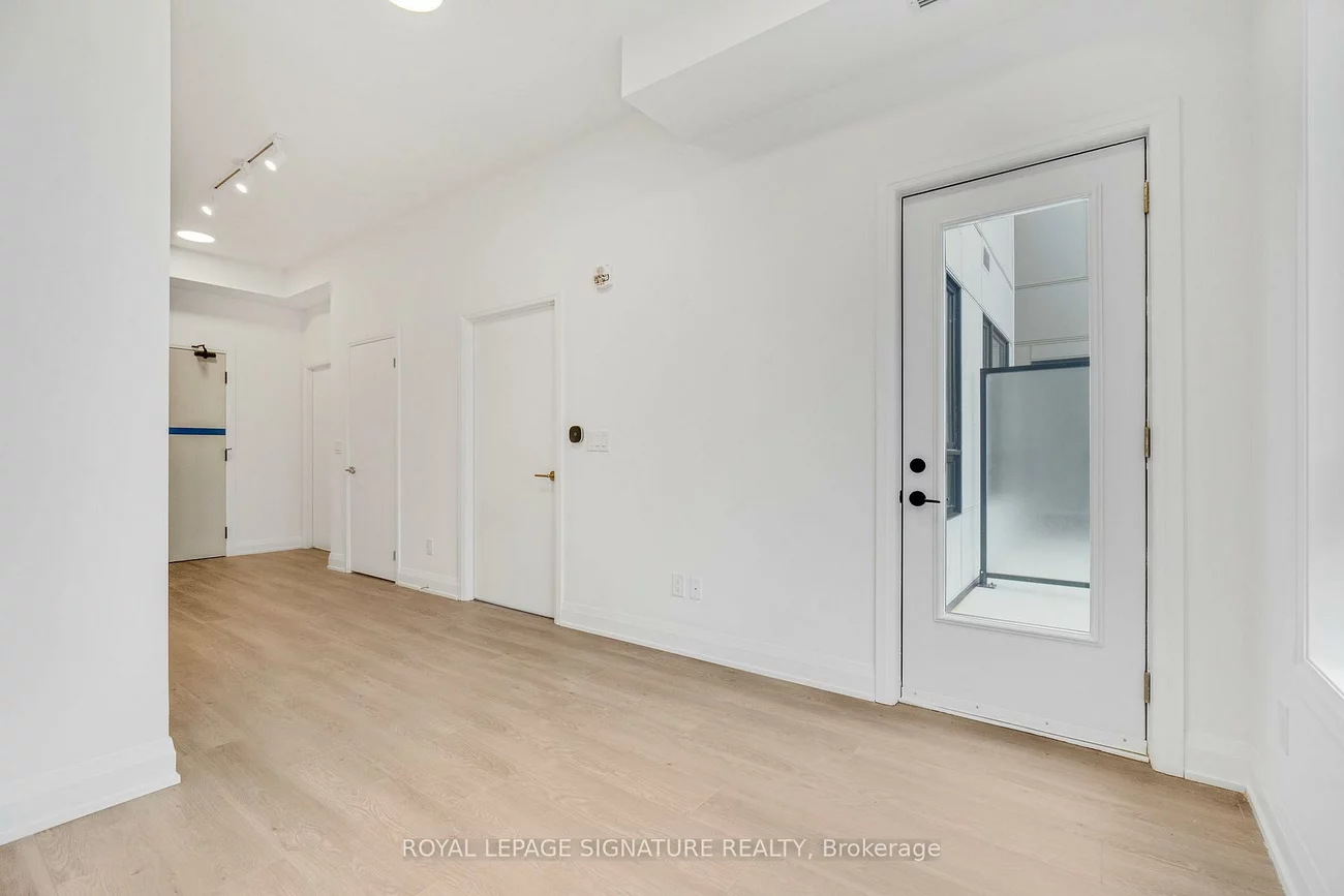 3250, Carding Mill, 1008 - GO Glenorchy, Oakville