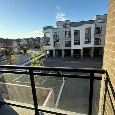 3250, Carding Mill, 1008 - GO Glenorchy, Oakville