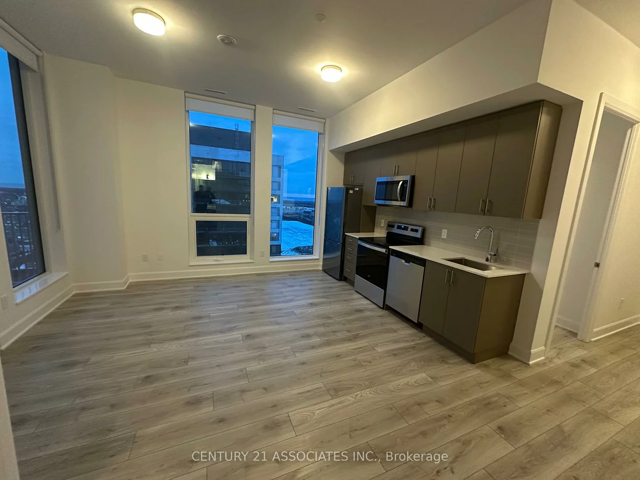 3240, William Coltson, 1010 - JM Joshua Meadows, Oakville