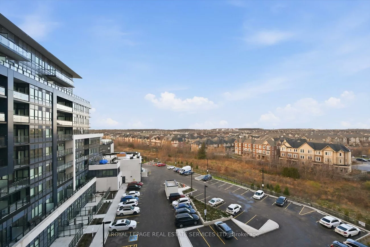 395, Dundas, 1008 - GO Glenorchy, Oakville