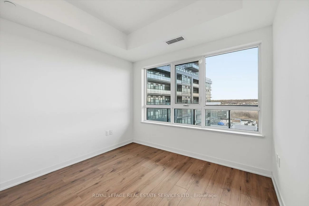 395, Dundas, 1008 - GO Glenorchy, Oakville