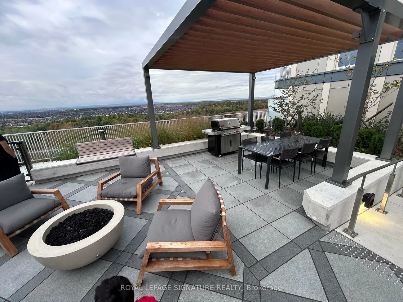 3240, William Coltson, 1010 - JM Joshua Meadows, Oakville