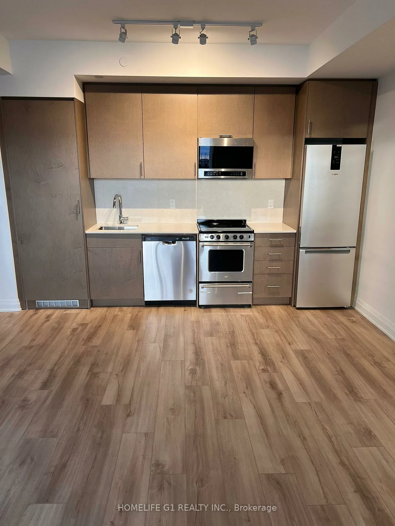 412, Silver Maple, 1010 - JM Joshua Meadows, Oakville