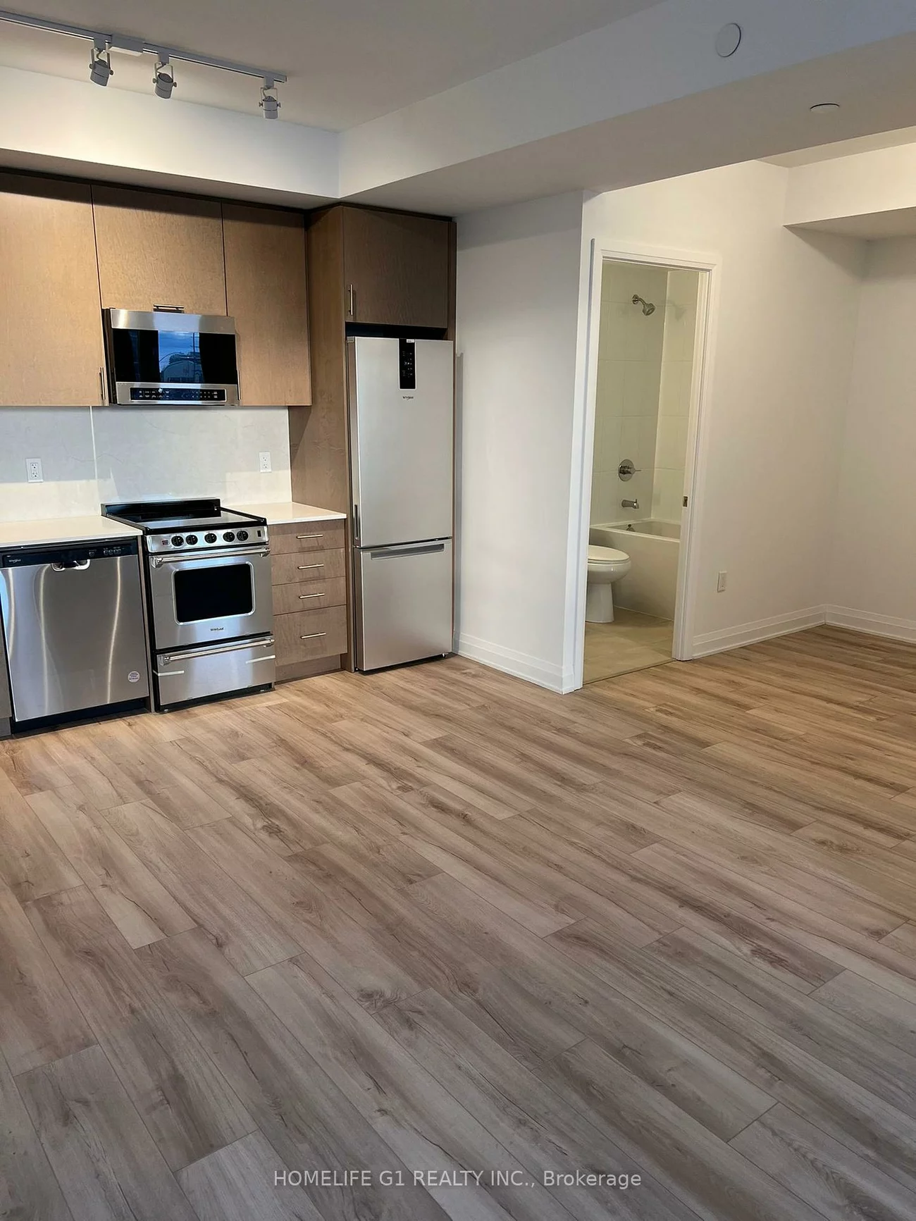 412, Silver Maple, 1010 - JM Joshua Meadows, Oakville