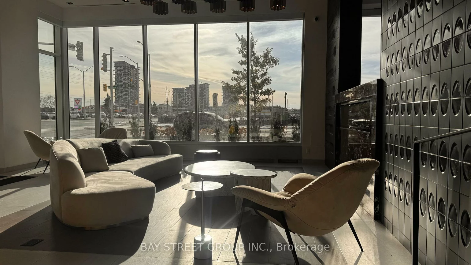 412, Silver Maple, 1010 - JM Joshua Meadows, Oakville