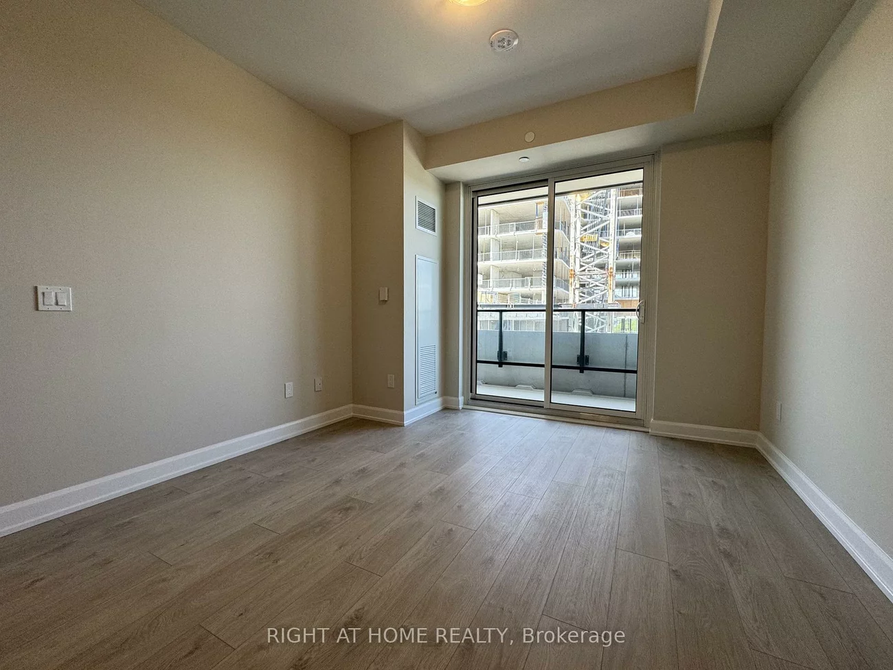 3220, William Coltson, 1010 - JM Joshua Meadows, Oakville