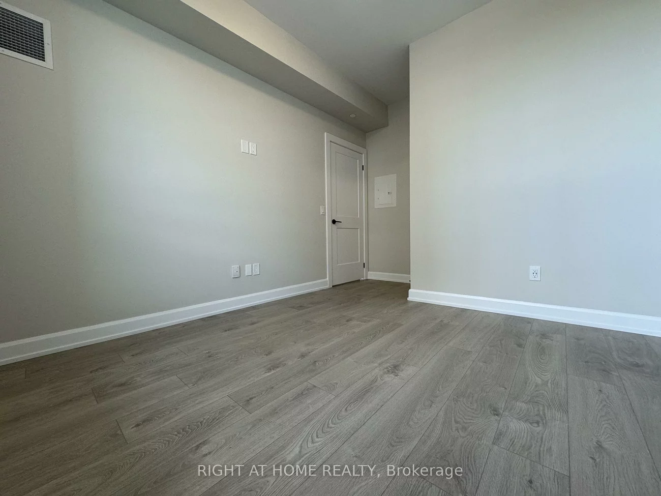 3220, William Coltson, 1010 - JM Joshua Meadows, Oakville