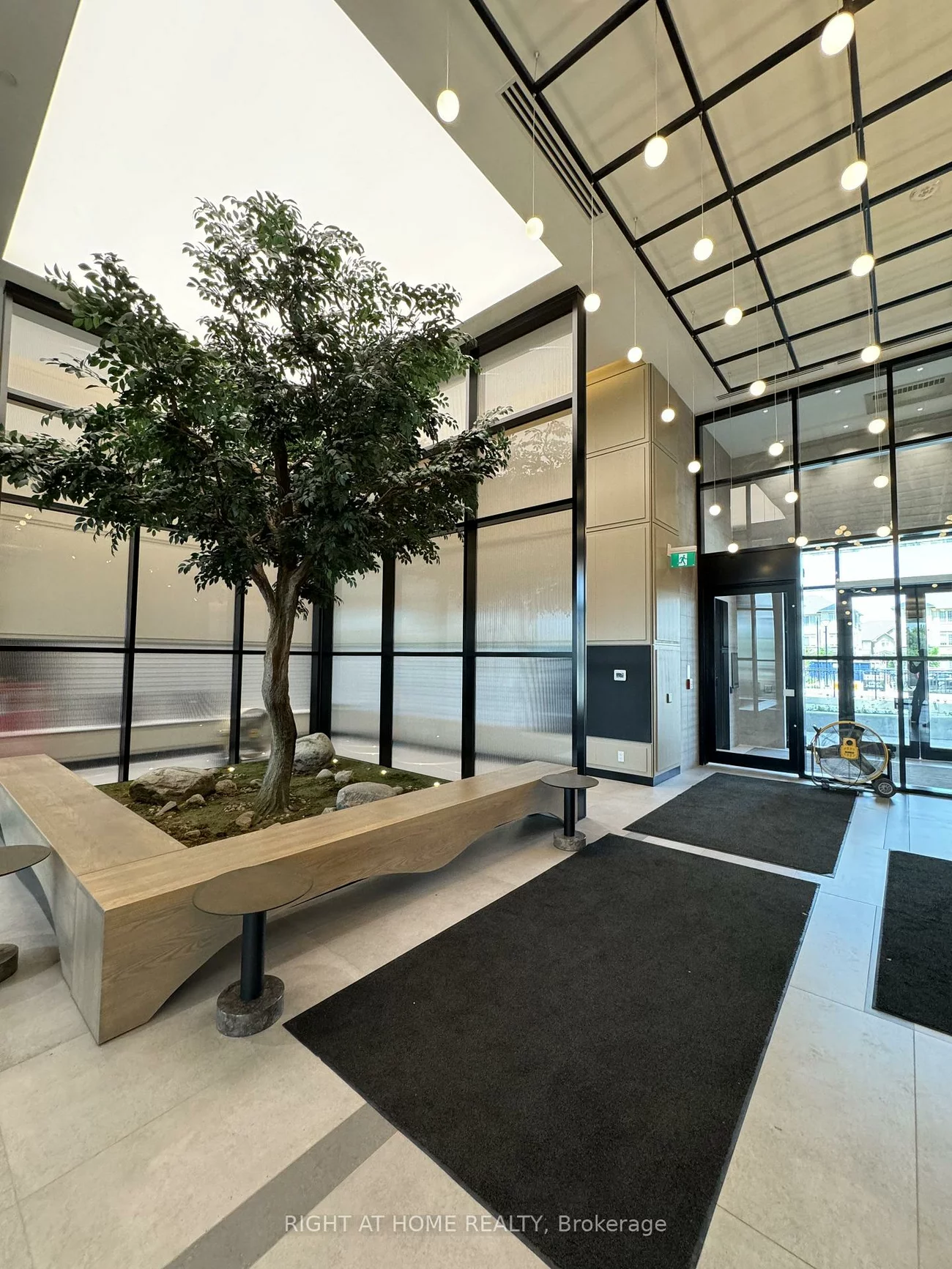 3220, William Coltson, 1010 - JM Joshua Meadows, Oakville