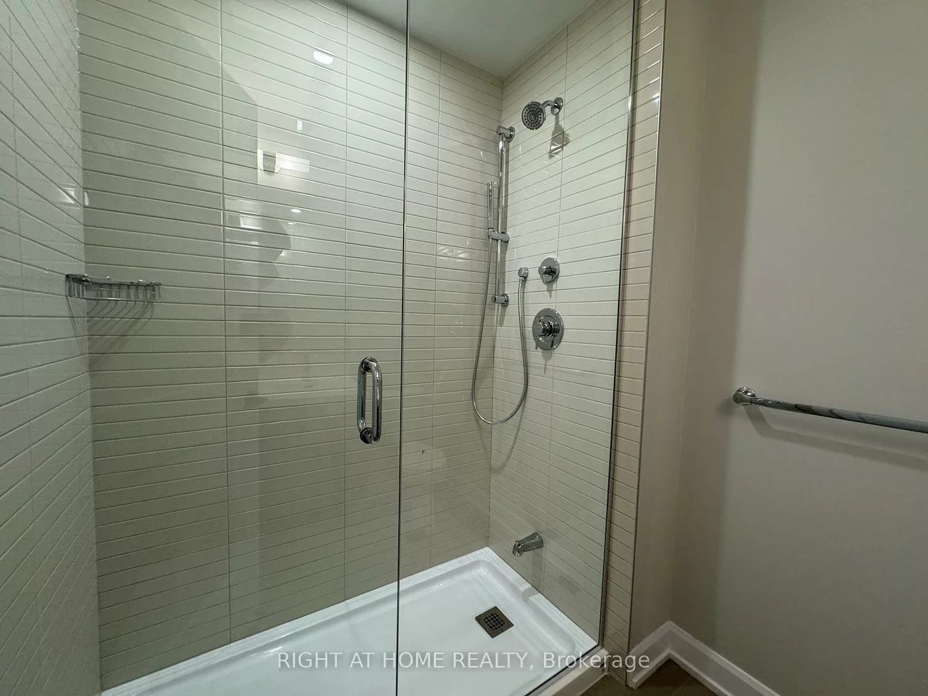 3220, William Coltson, 1010 - JM Joshua Meadows, Oakville