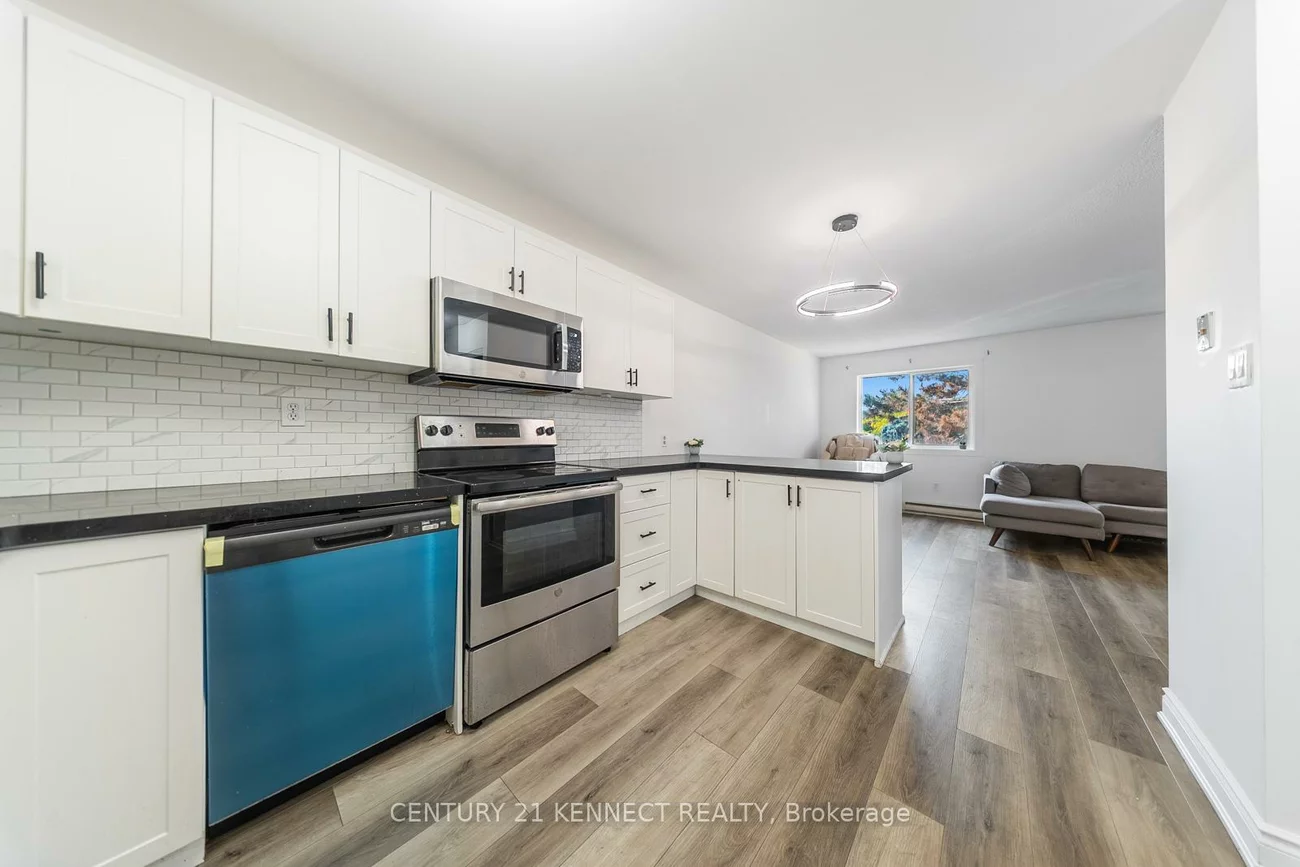 1030, Falgarwood, 1005 - FA Falgarwood, Oakville