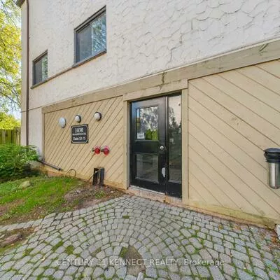 1030, Falgarwood, 1005 - FA Falgarwood, Oakville