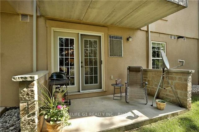 1490, Bishops, 1007 - GA Glen Abbey, Oakville