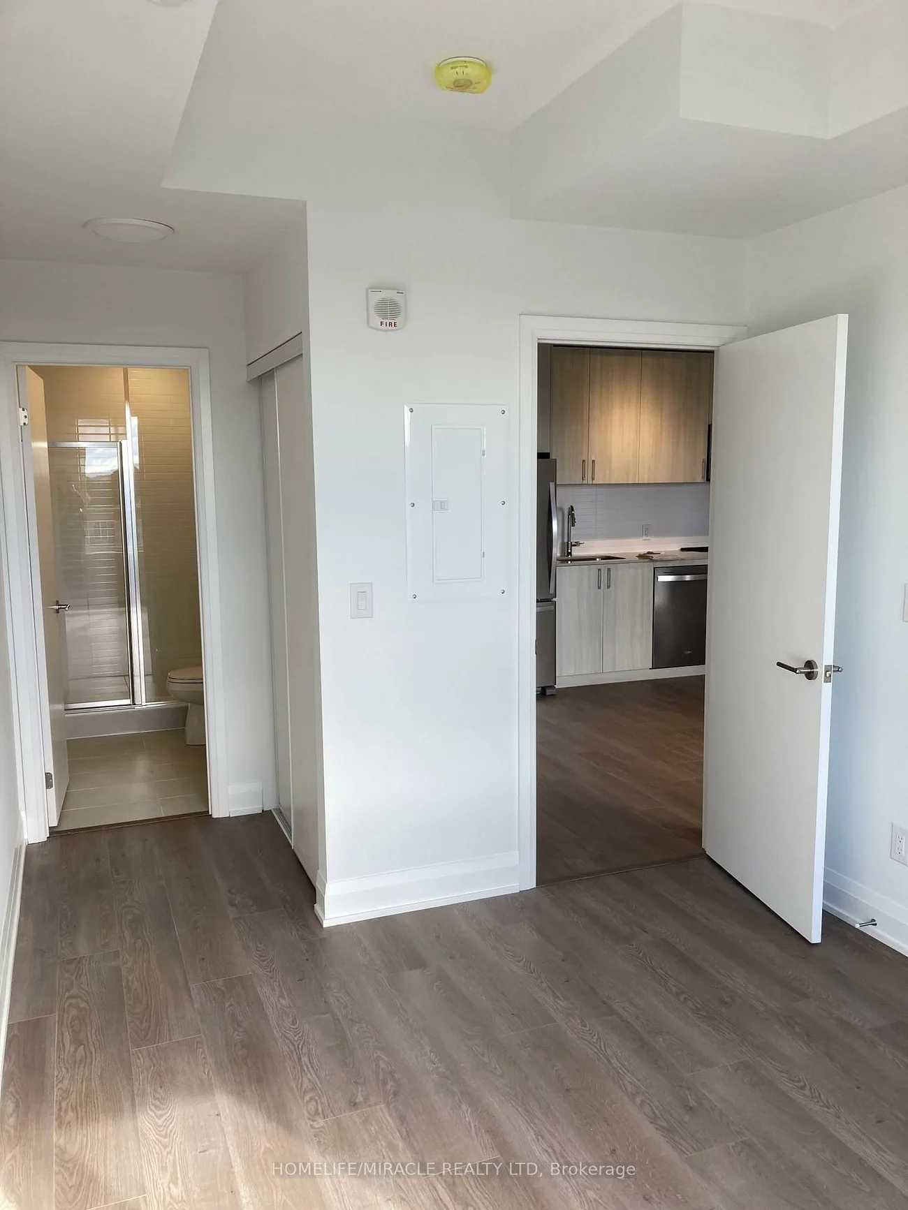 3250, Carding Mill, 1008 - GO Glenorchy, Oakville