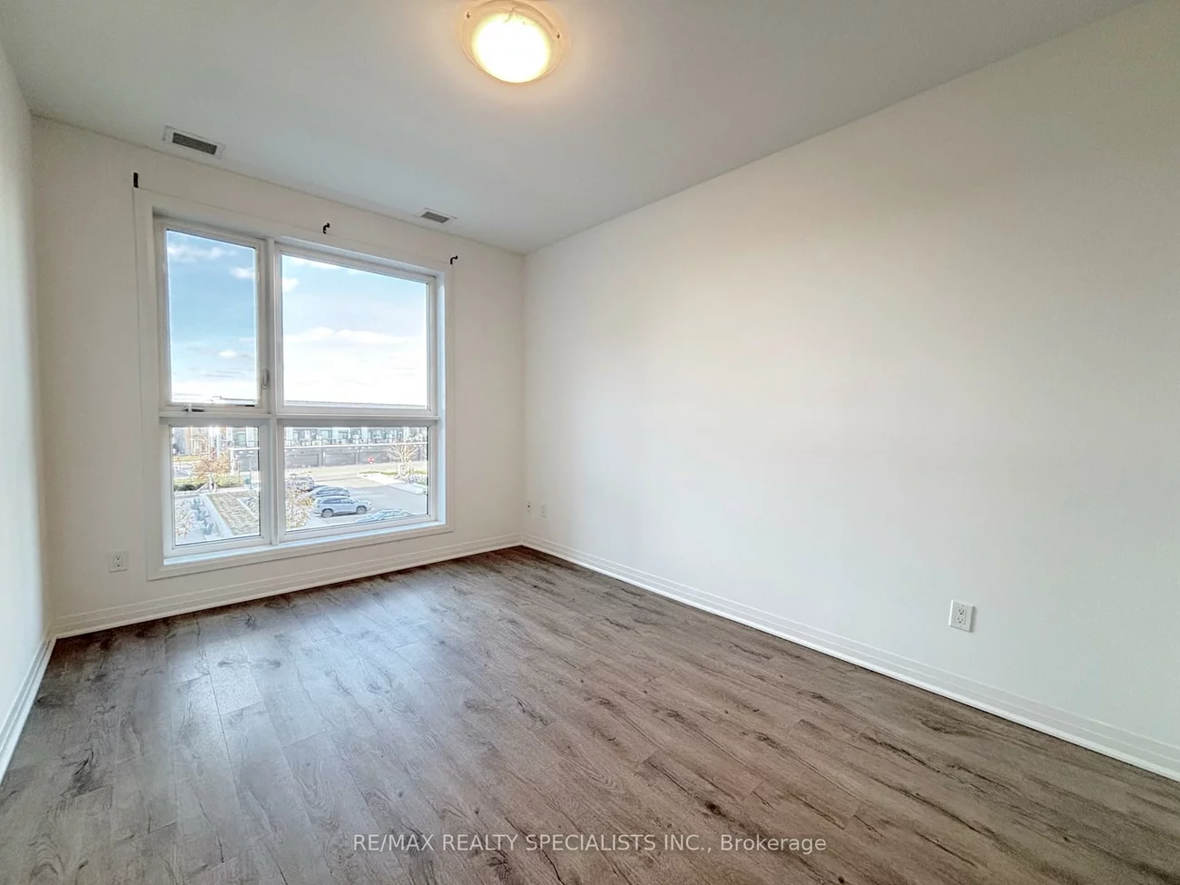 95, Dundas, 1008 - GO Glenorchy, Oakville