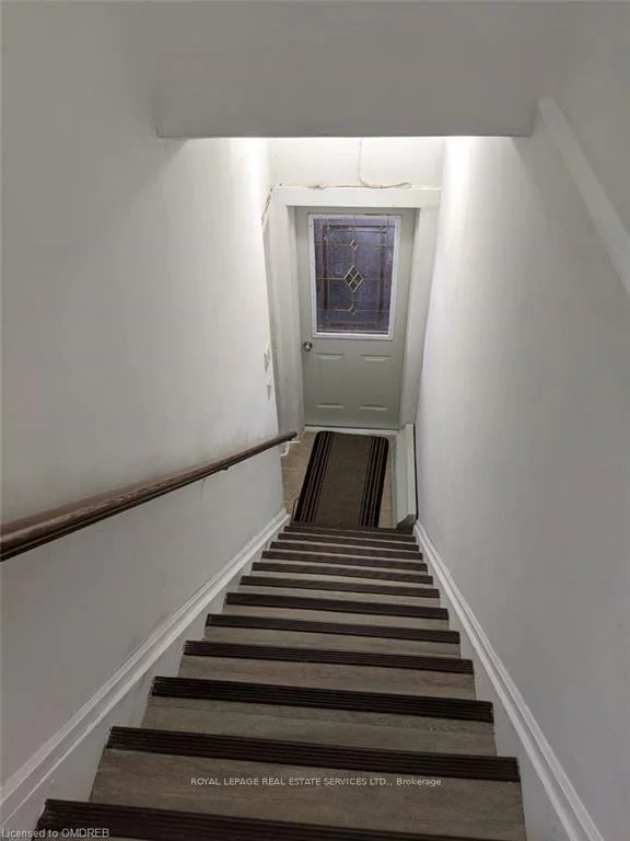 385, KERR, 1002 - CO Central, Oakville