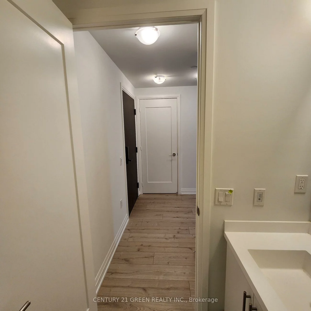 412, Silver Maple, 1010 - JM Joshua Meadows, Oakville