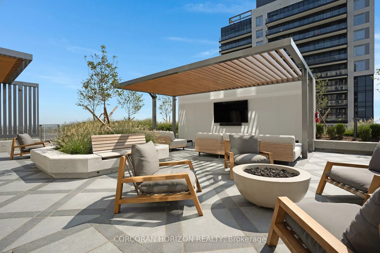 3240, William Coltson, 1010 - JM Joshua Meadows, Oakville