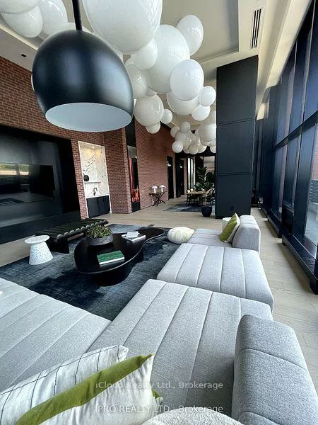 3220, William Coltson Ave., 1010 - JM Joshua Meadows, Oakville