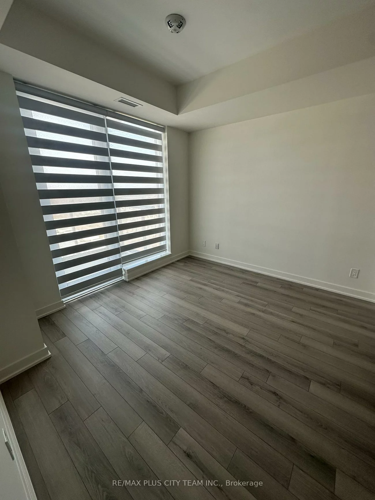 3079, Trafalgar, 1010 - JM Joshua Meadows, Oakville