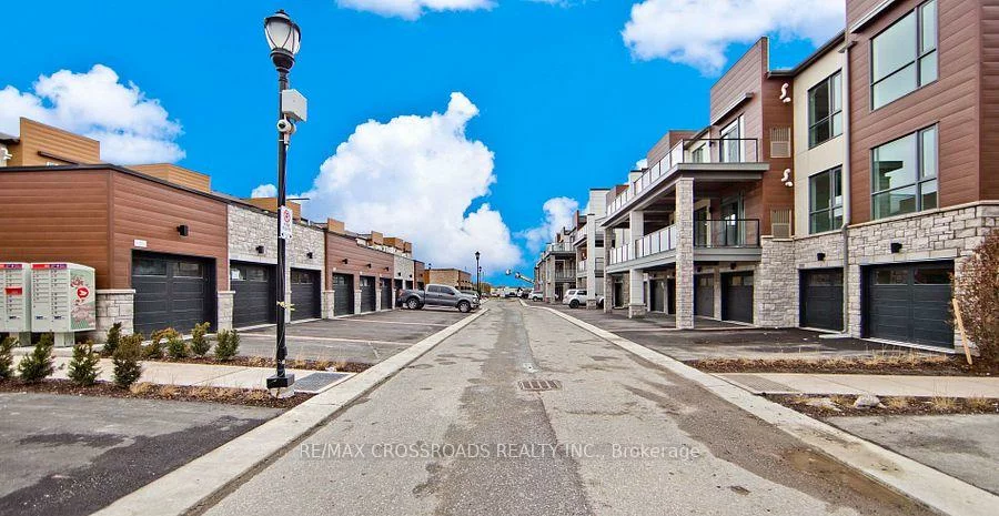 2375, Bronte, 1019 - WM Westmount, Oakville