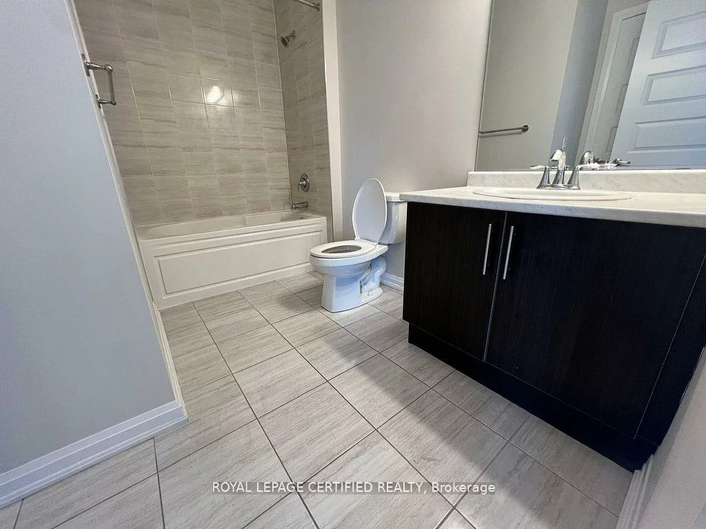 128, Grovewood Common, 1008 - GO Glenorchy, Oakville