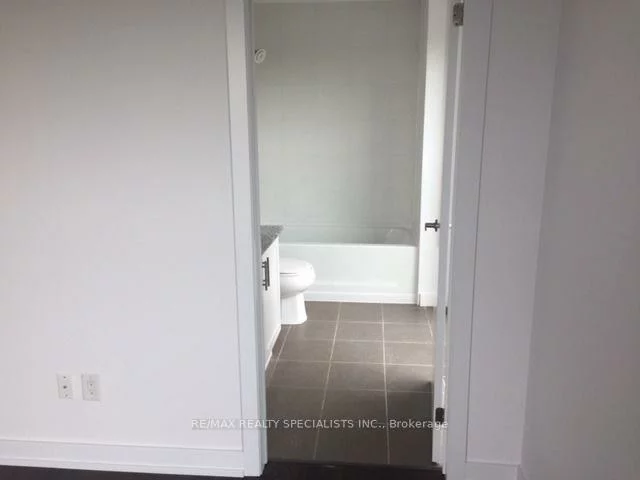 2490, Old Bronte, 1019 - WM Westmount, Oakville