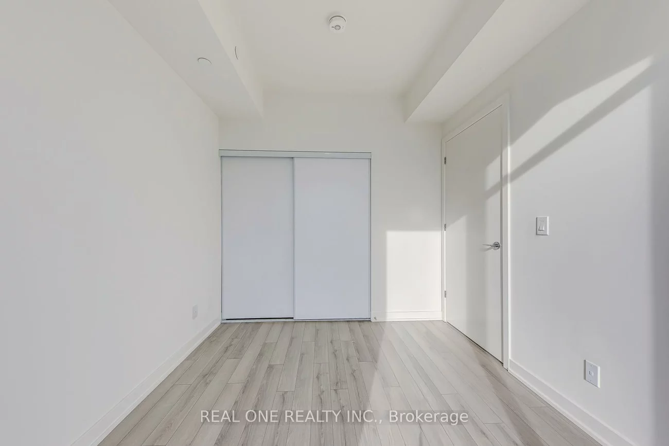 3071, Trafalgar, 1010 - JM Joshua Meadows, Oakville