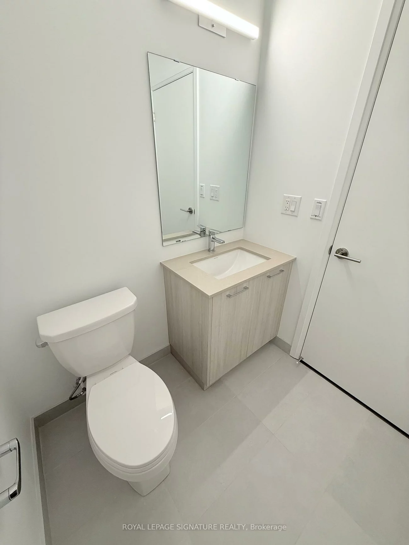 3250, Carding Mill, 1008 - GO Glenorchy, Oakville