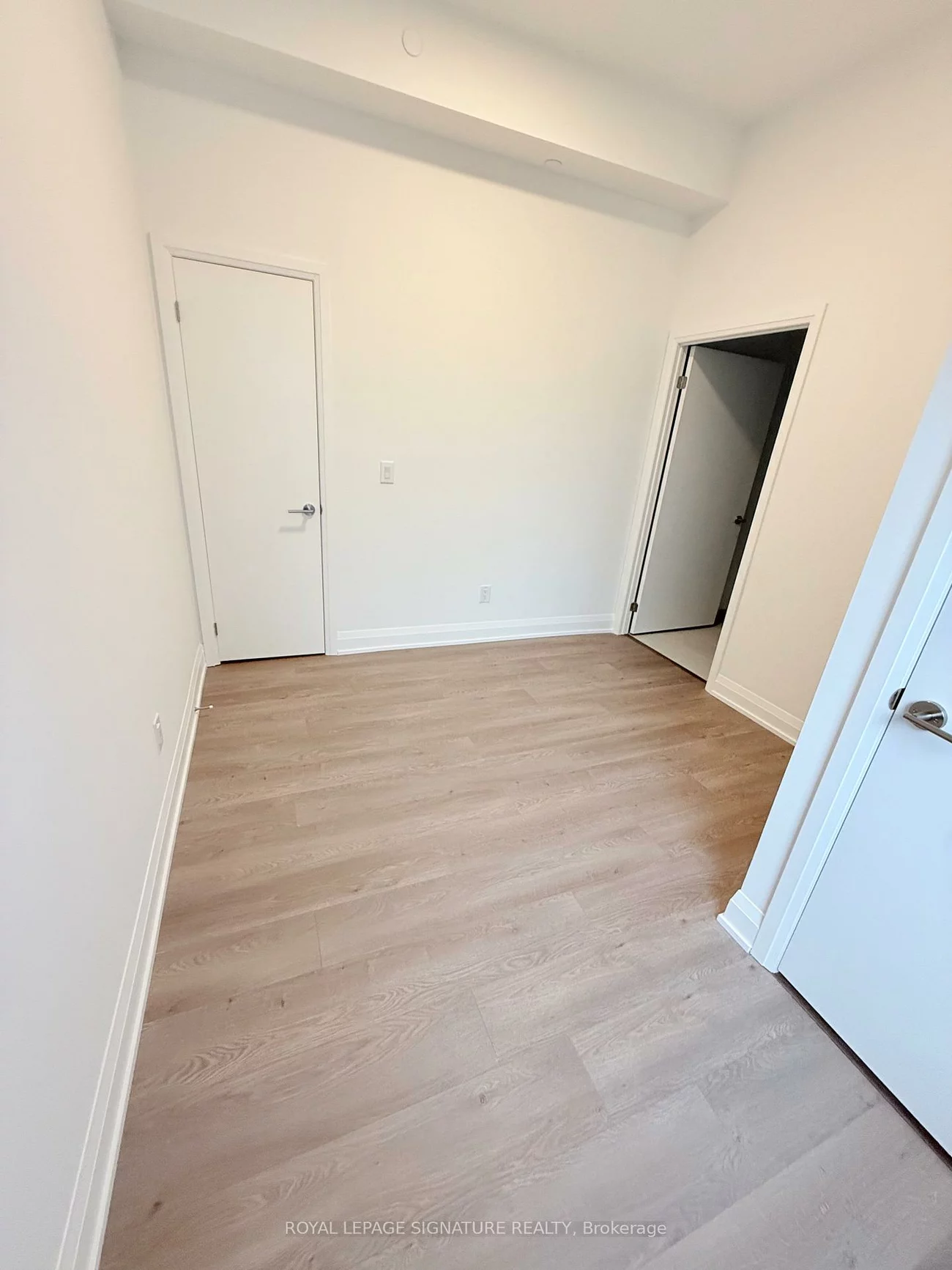 3250, Carding Mill, 1008 - GO Glenorchy, Oakville