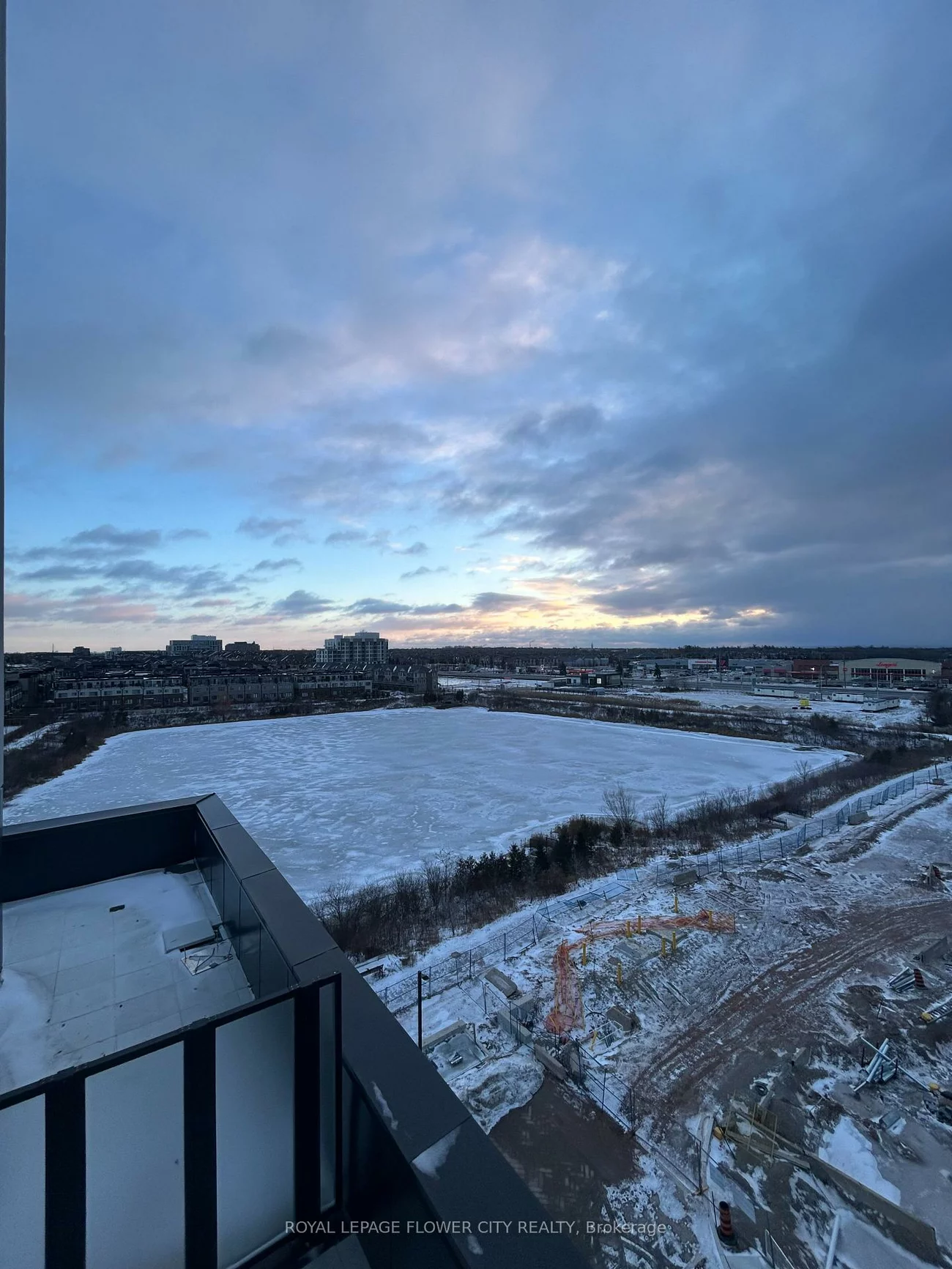 3071, Trafalgar, 1010 - JM Joshua Meadows, Oakville