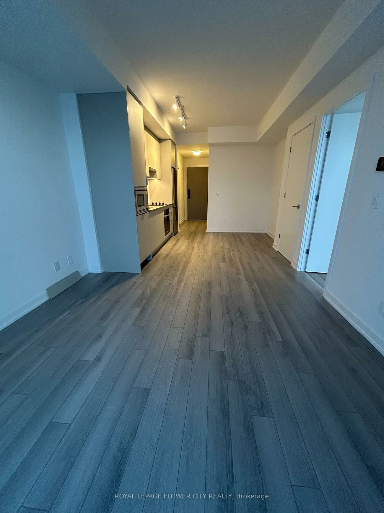 3071, Trafalgar, 1010 - JM Joshua Meadows, Oakville