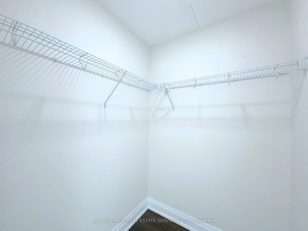 2333, Taunton, 1015 - RO River Oaks, Oakville