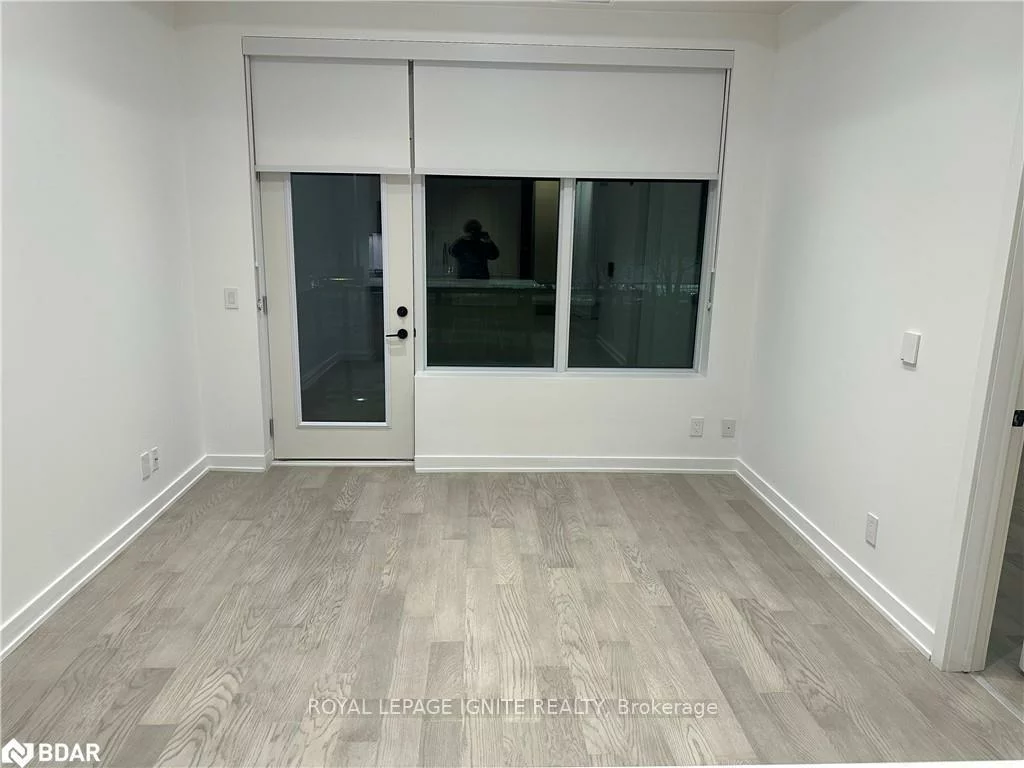 123, Maurice, 1002 - CO Central, Oakville