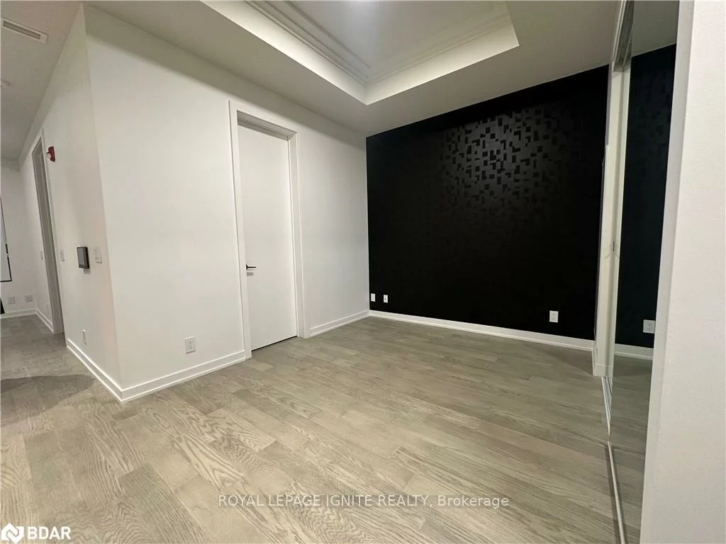 123, Maurice, 1002 - CO Central, Oakville