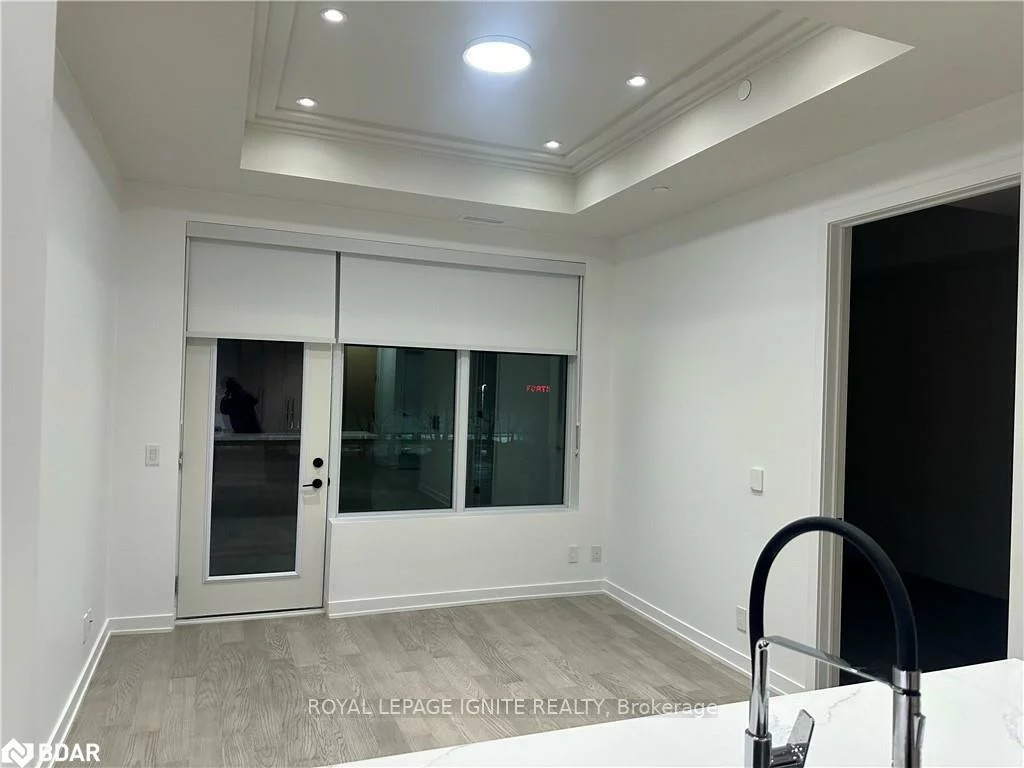 123, Maurice, 1002 - CO Central, Oakville