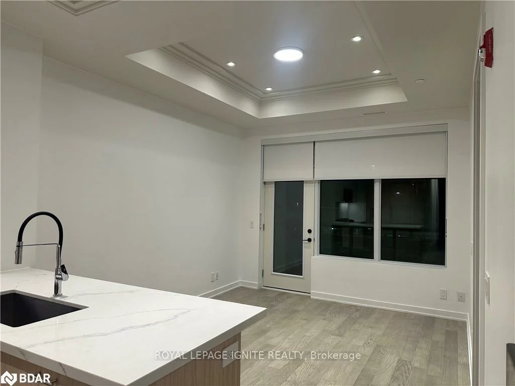 123, Maurice, 1002 - CO Central, Oakville