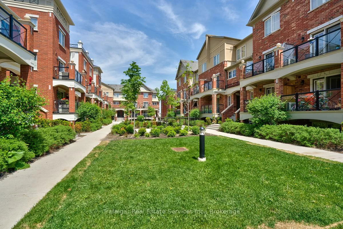 39, Hays, 1015 - RO River Oaks, Oakville