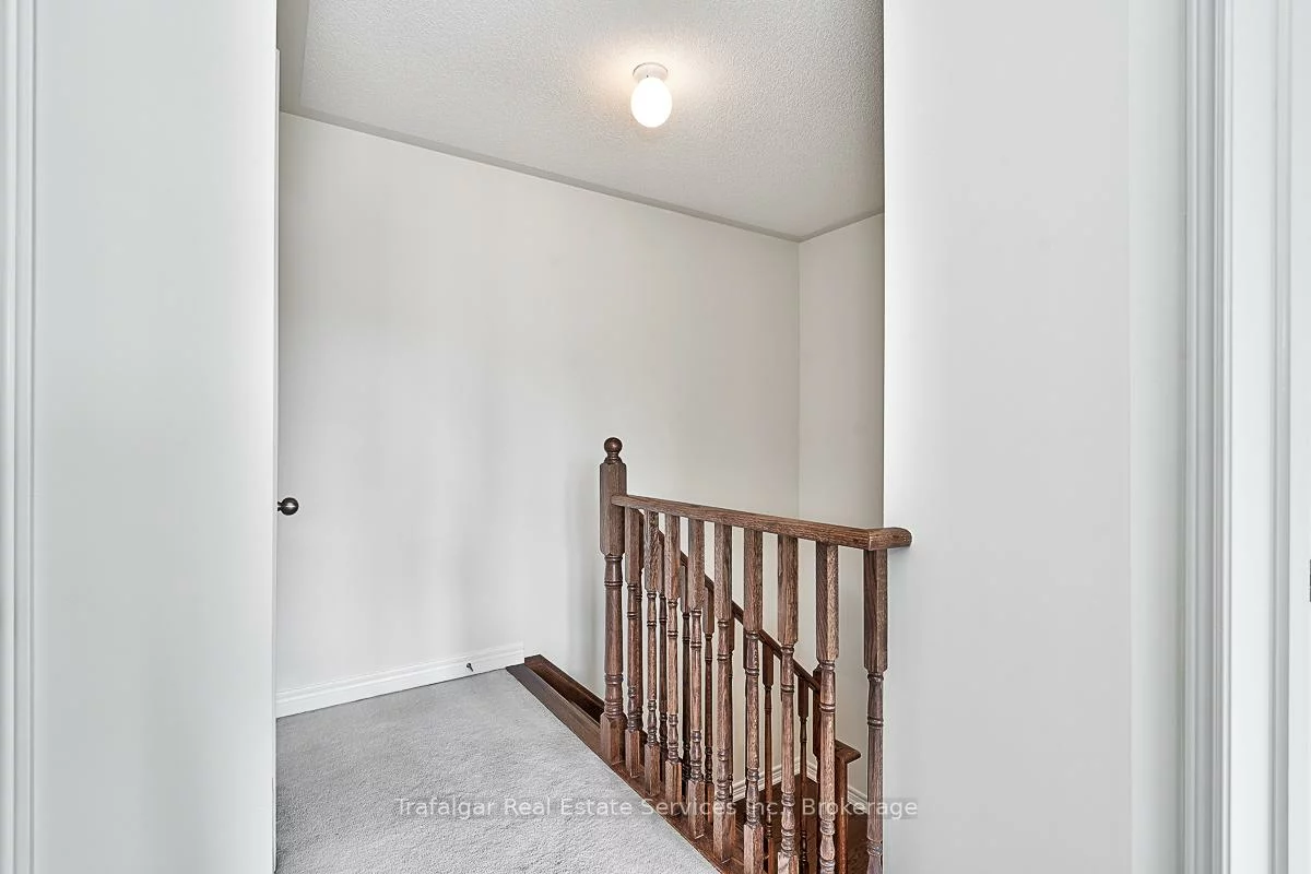 39, Hays, 1015 - RO River Oaks, Oakville