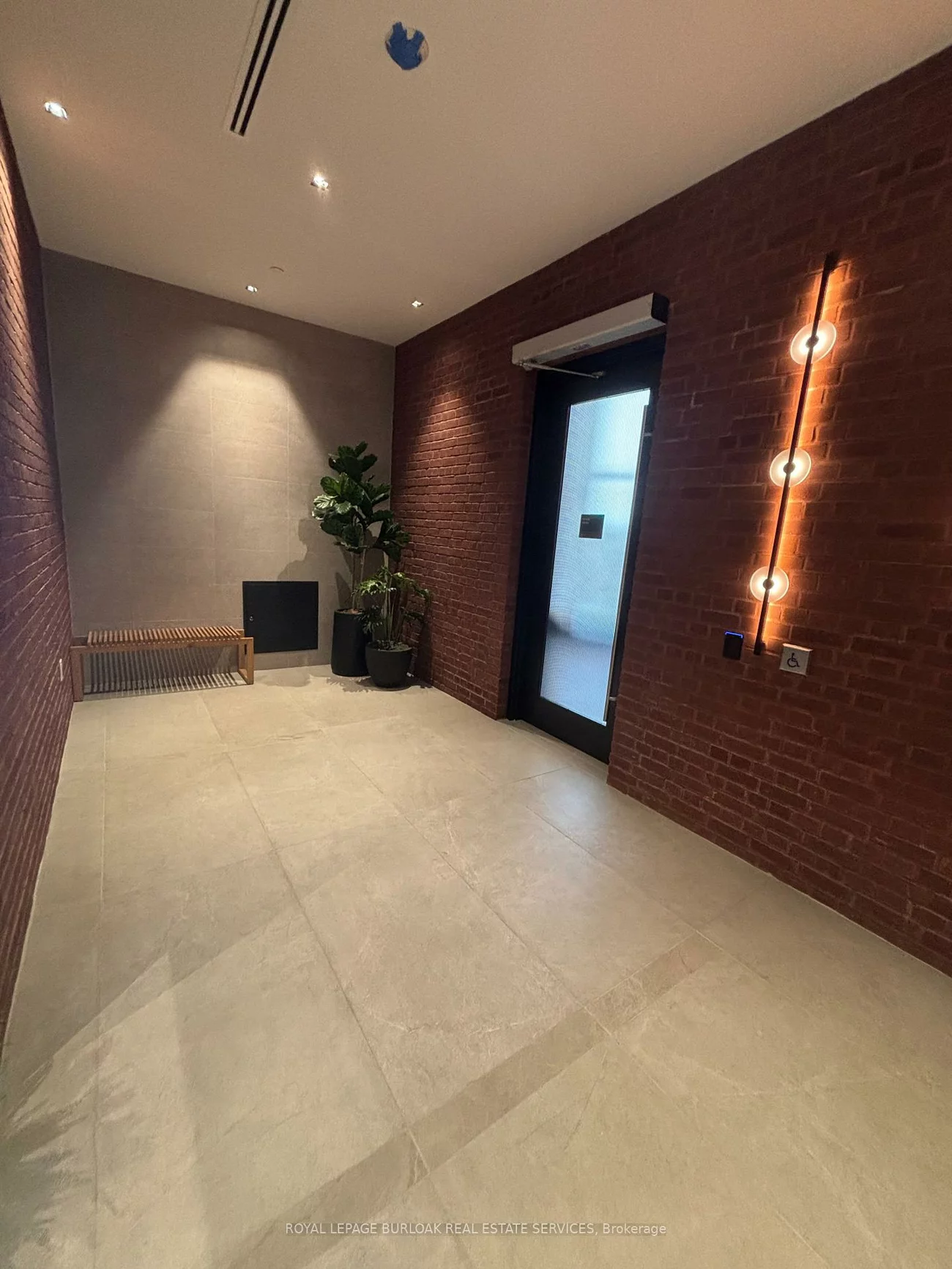 3200, William Coltson, 1010 - JM Joshua Meadows, Oakville