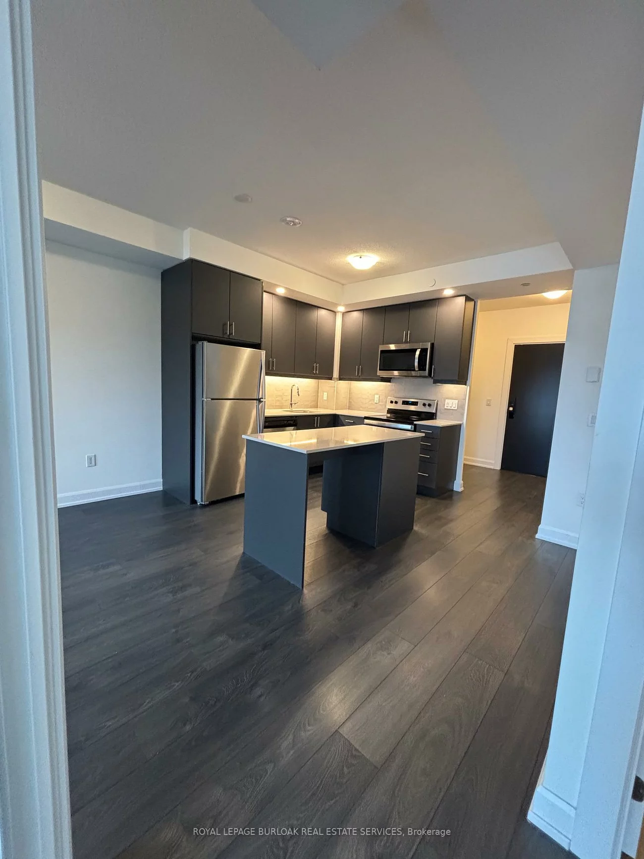 3200, William Coltson, 1010 - JM Joshua Meadows, Oakville
