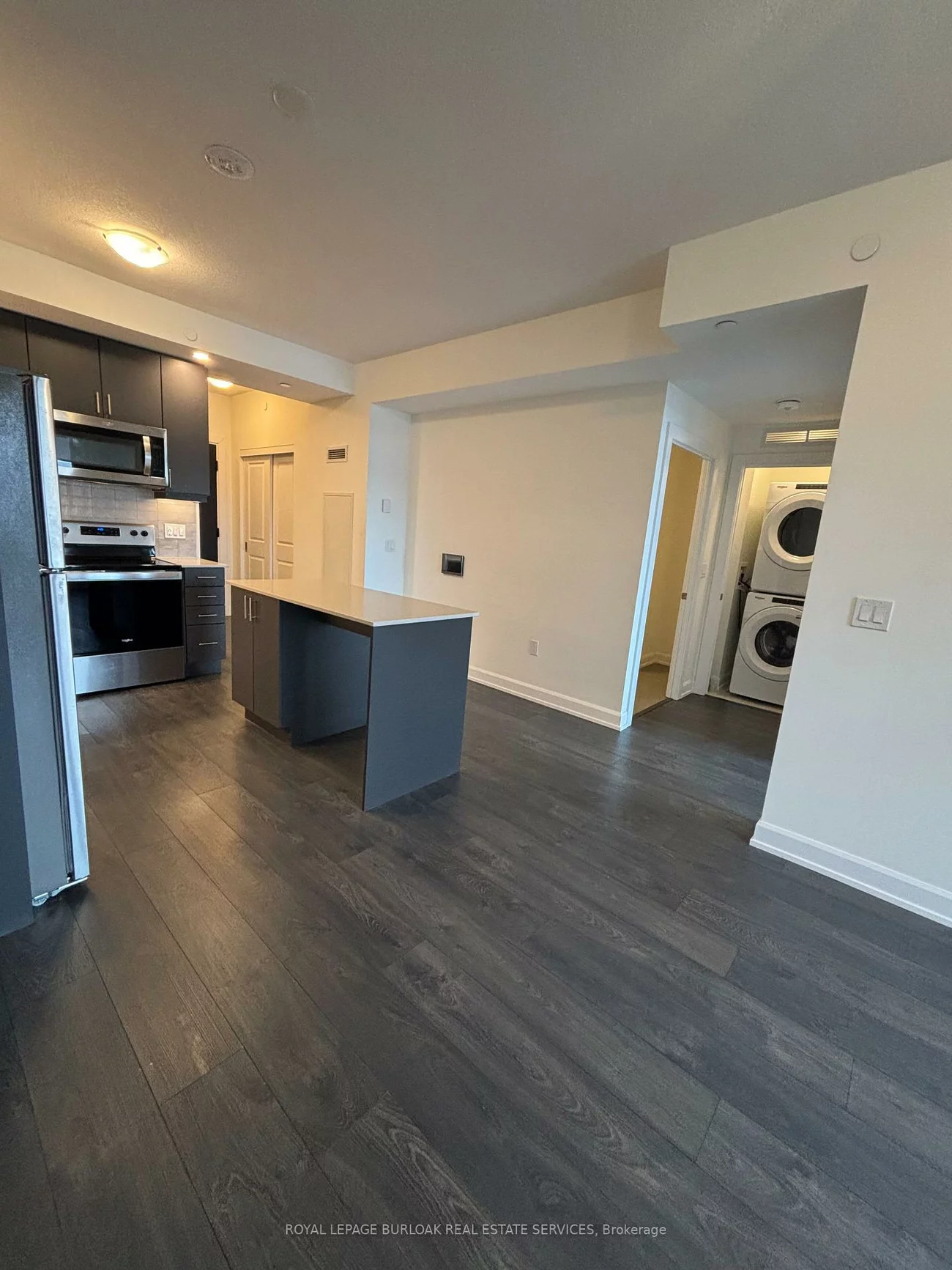 3200, William Coltson, 1010 - JM Joshua Meadows, Oakville