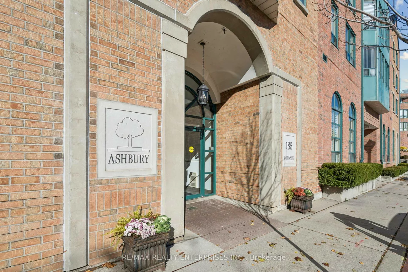 185, Robinson, 1013 - OO Old Oakville, Oakville