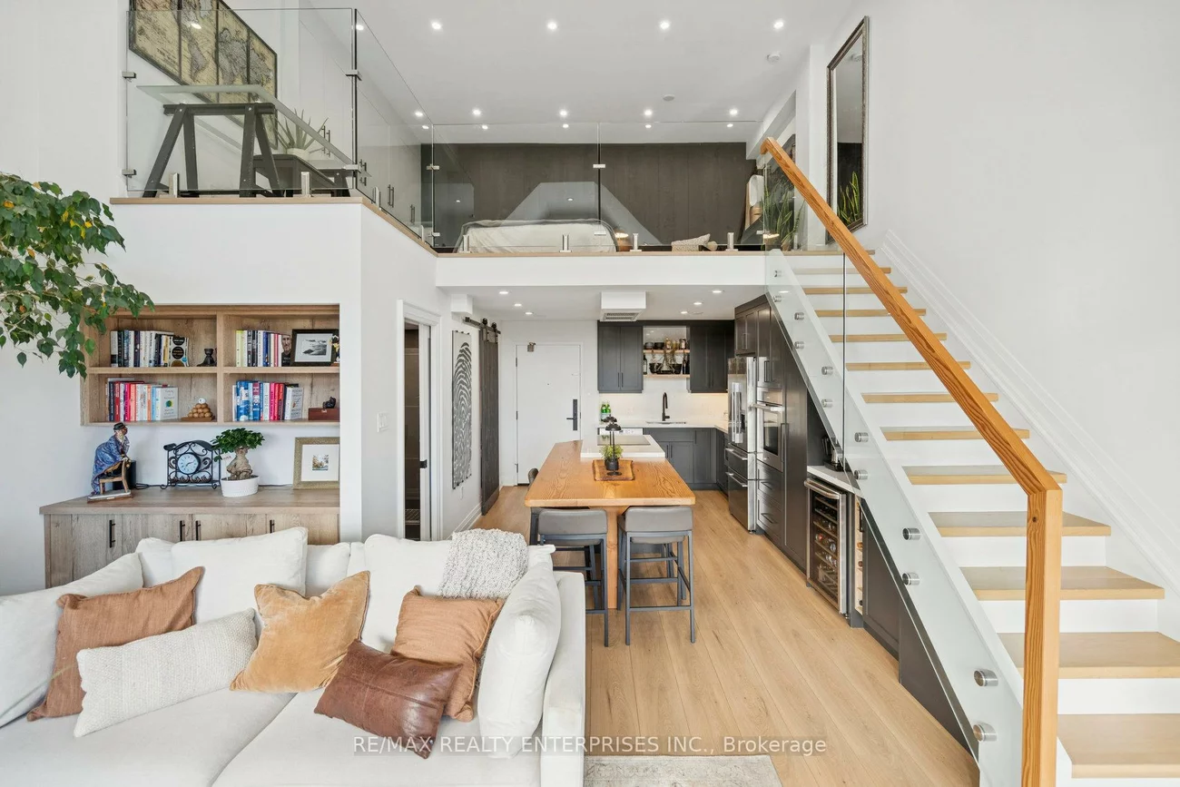 185, Robinson, 1013 - OO Old Oakville, Oakville