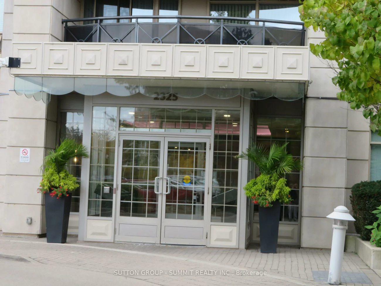 2325, Central Park, 1015 - RO River Oaks, Oakville