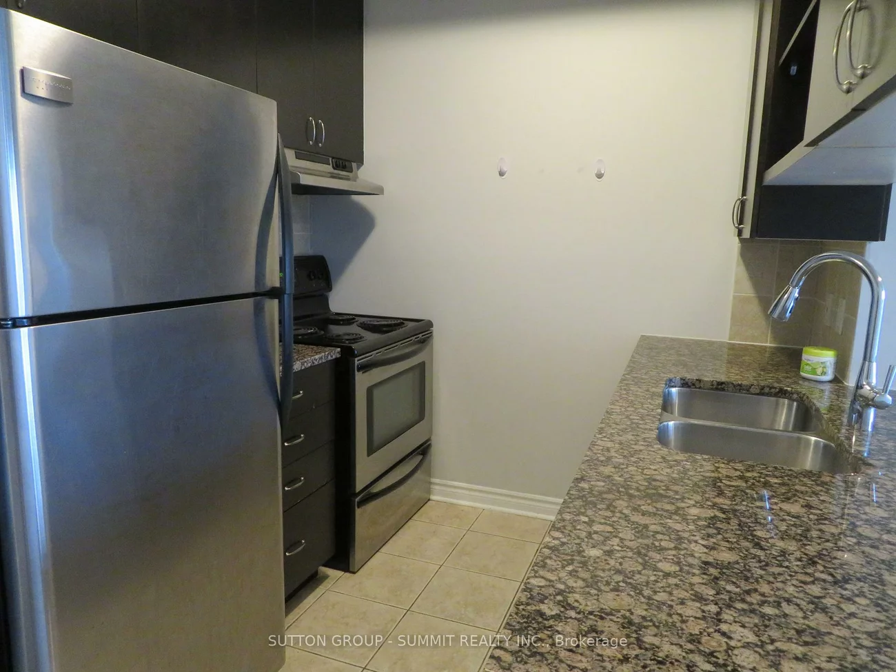 2325, Central Park, 1015 - RO River Oaks, Oakville