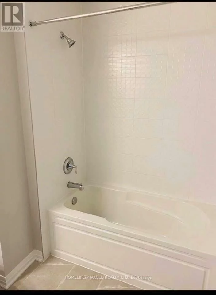 128, Grovewood, 1008 - GO Glenorchy, Oakville