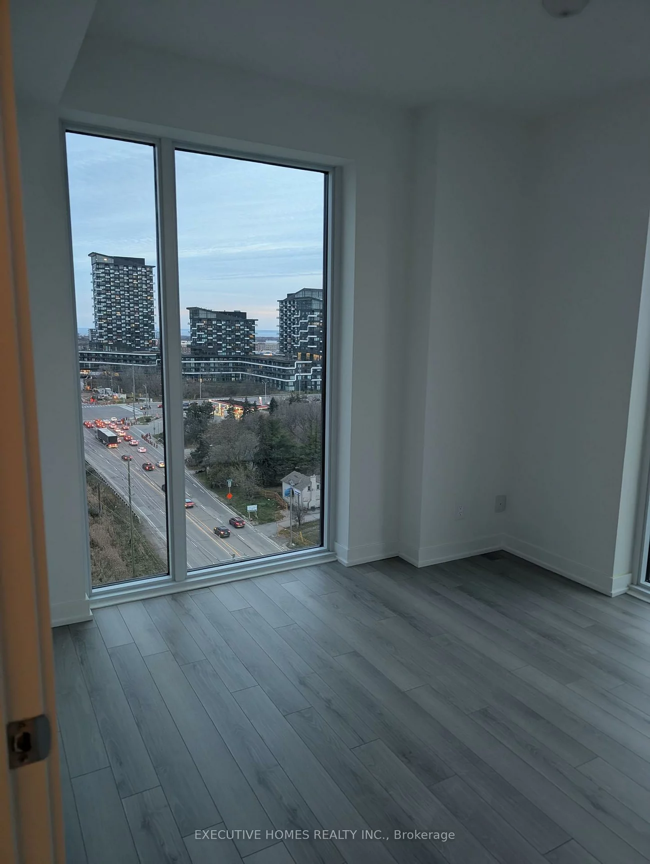 3071, Trafalgar, 1010 - JM Joshua Meadows, Oakville