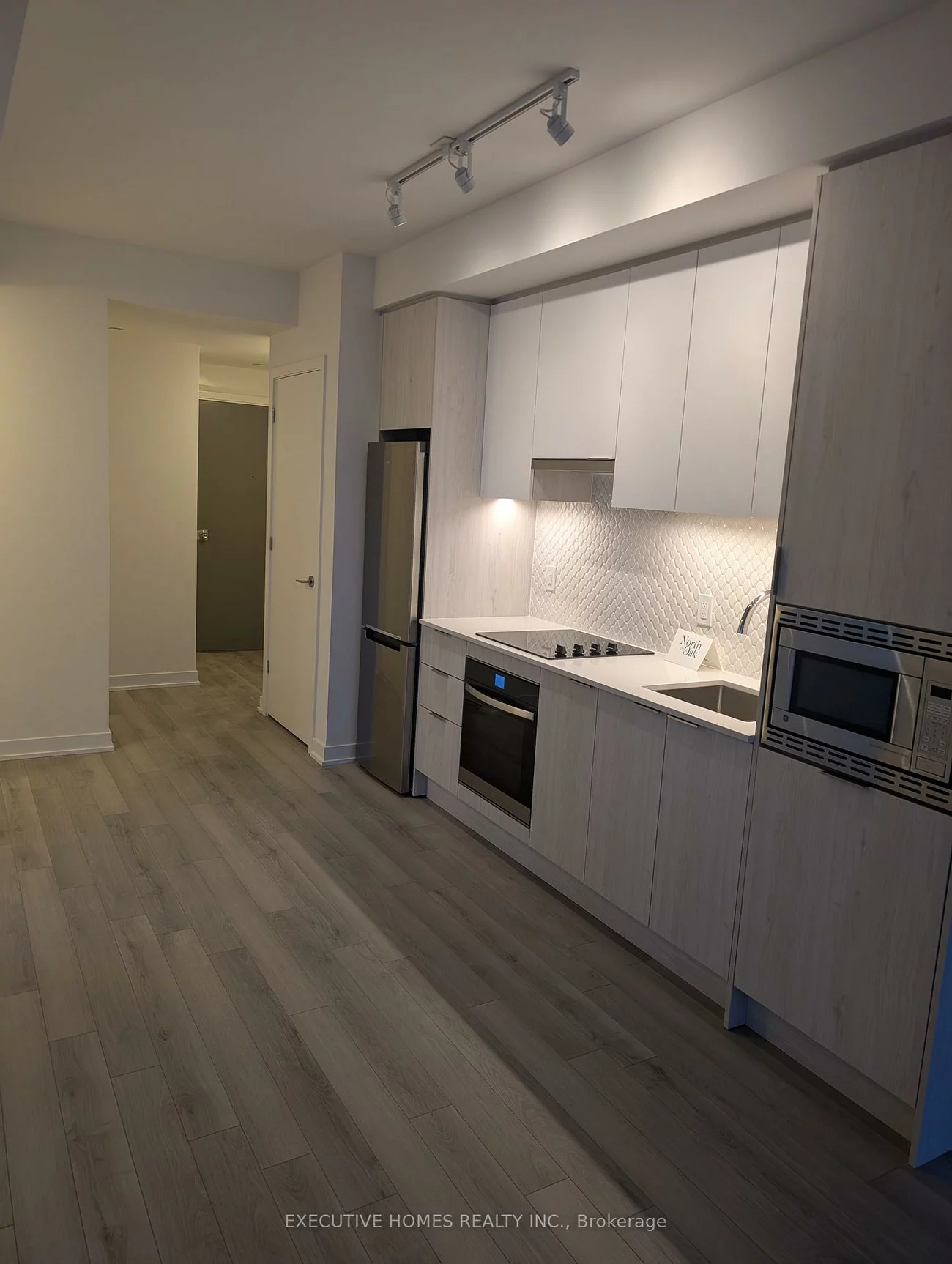 3071, Trafalgar, 1010 - JM Joshua Meadows, Oakville