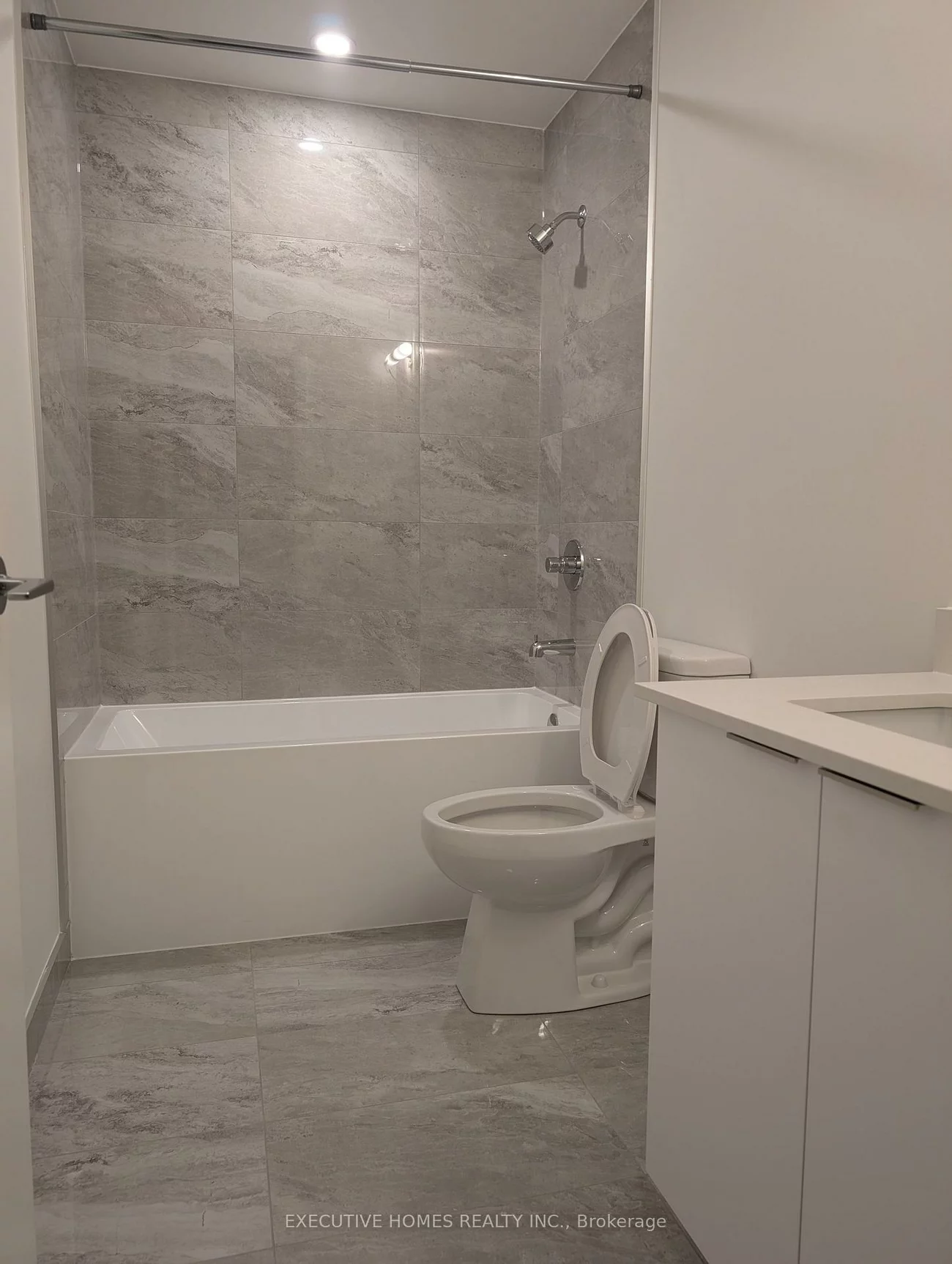 3071, Trafalgar, 1010 - JM Joshua Meadows, Oakville