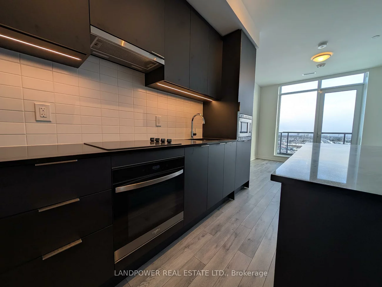 3071, Trafalgar, 1010 - JM Joshua Meadows, Oakville